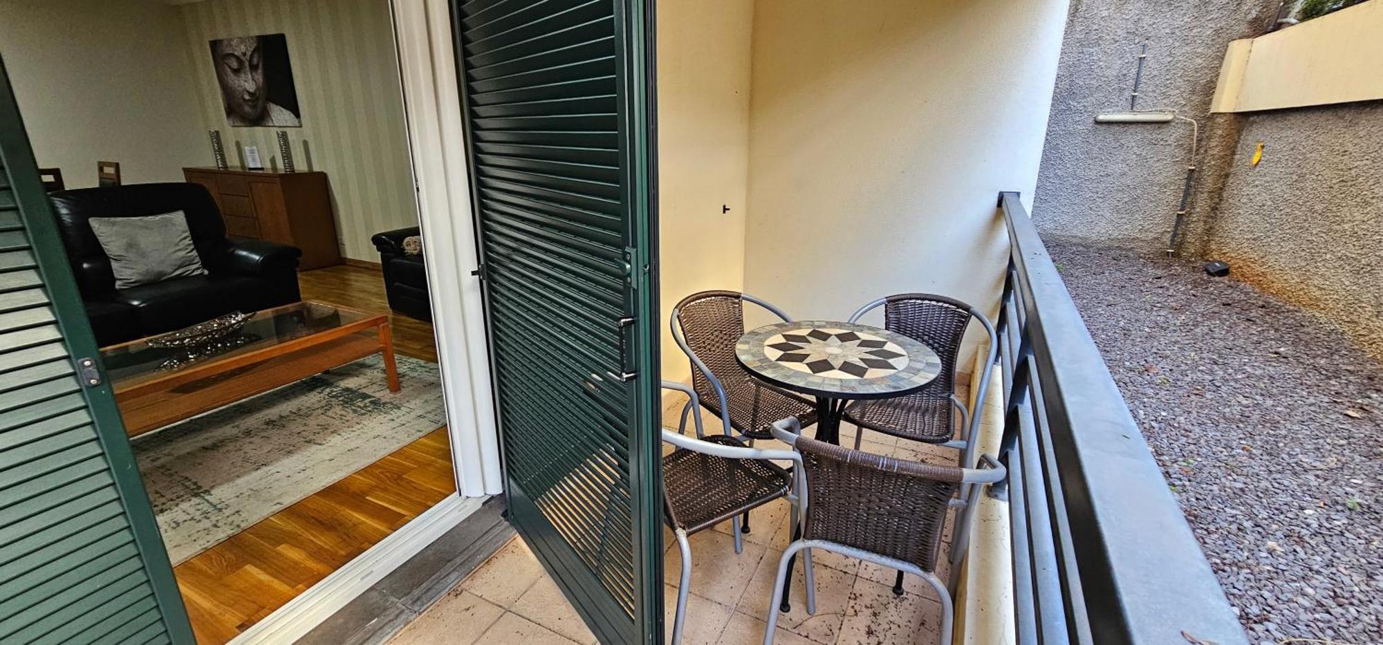 Suncoast Residence V Φουνκάλ Εξωτερικό φωτογραφία